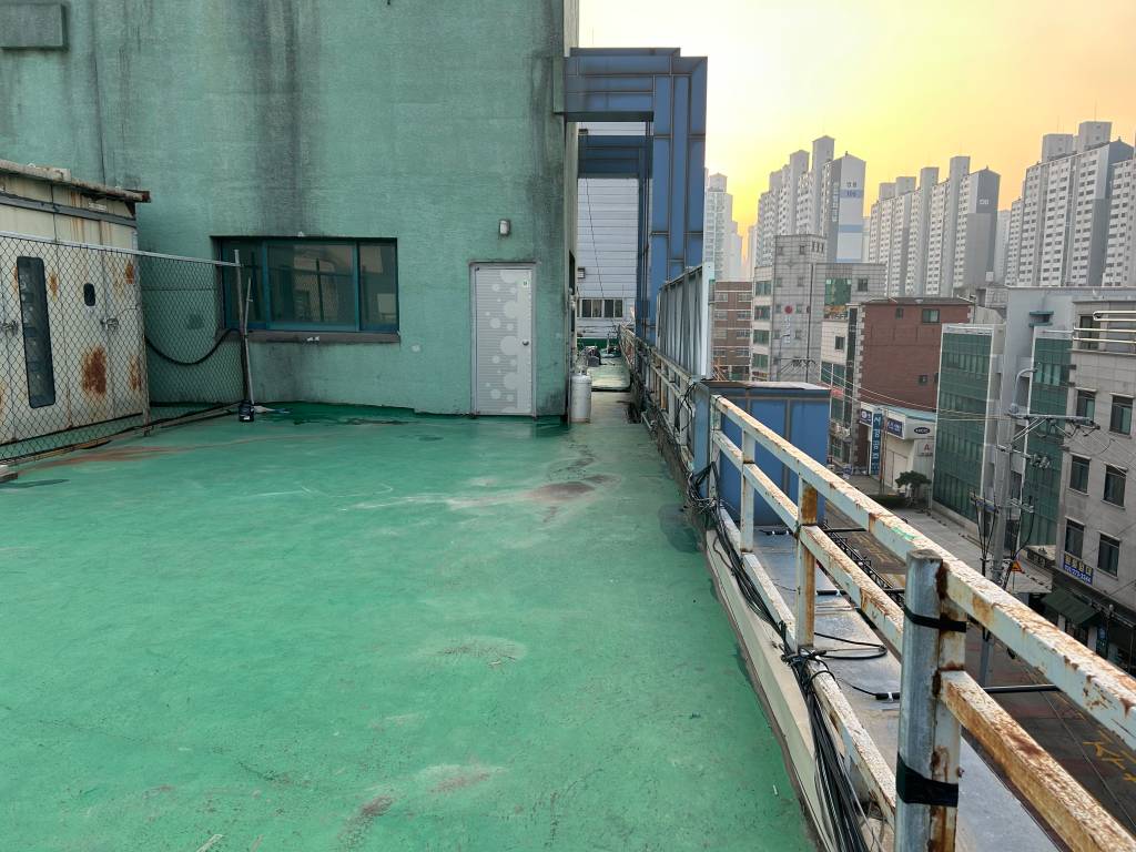 /user/t/thezone/editor/2603/427de79f0074e0c9c11327d67b0db93a_1774313720_4465.jpg 이미지크게보기